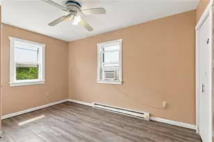 4423 W Mountain View Dr, Lehigh Township, PA 18088 - Photo 20