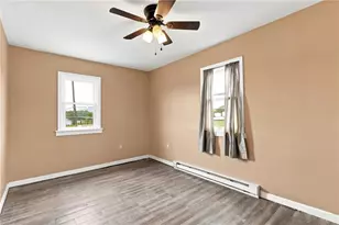 4423 W Mountain View Dr, Lehigh Township, PA 18088 - Photo 22