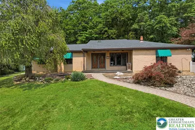 1421 Nectarine Road, Lehigh Township, PA 18038 - Photo 2