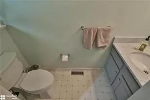 6994 Carriage, Upper Saucon Township, PA 18036 - Photo 40