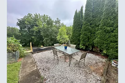 550 W Franklin Street, Slatington Boro, PA 18080 - Photo 34