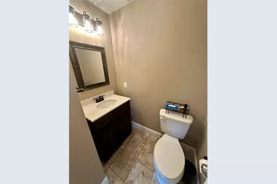 550 W Franklin Street, Slatington Boro, PA 18080 - Photo 18