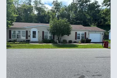 11 Abbey Road, Easton, PA 18040 - Photo 1