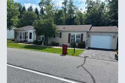 11 Abbey Road, Easton, PA 18040 - Photo 2