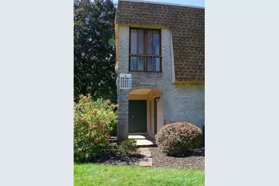 2946 Aronimink Place #2946, Macungie Boro, PA 18062 - Photo 4