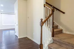 1434 Black Forest Dr, South Whitehall Township, PA 18104 - Photo 12