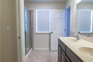 1434 Black Forest Dr, South Whitehall Township, PA 18104 - Photo 22