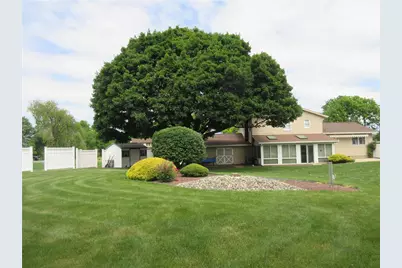 531 Mountain View Road, Lower Nazareth Twp, PA 18064 - Photo 4