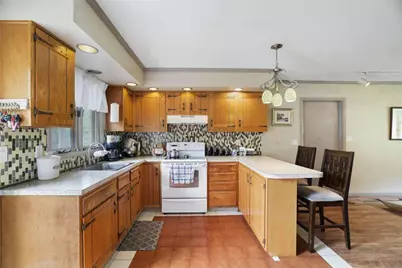 2371 Honeysuckle Road, Allentown City, PA 18103 - Photo 12
