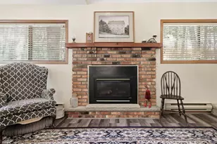 456 Maxatawny Dr, Pocono Lake, PA 18347 - Photo 4