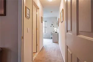 13 Somerset Ln, Palmer Twp, PA 18045 - Photo 38
