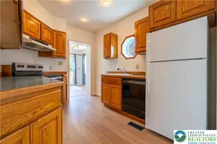651 E Washington Ave, Bethlehem City, PA 18017 - Photo 16