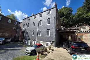49 N Delaware Dr, Easton, PA 18042 - Photo 10