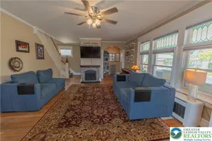 302 N 5th St, Emmaus Boro, PA 18049 - Photo 2