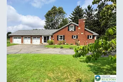 549 Nazareth Drive, Moore Township, PA 18014 - Photo 2
