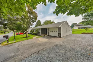 1403 Richmond Rd, Easton, PA 18040 - Photo 8