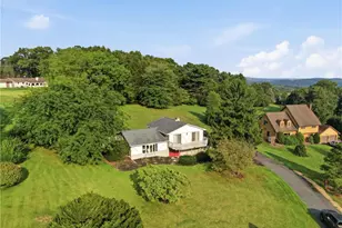 4673 Steven Ln, Lehigh Township, PA 18088 - Photo 1