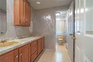 1151 Treeline Dr, Allentown City, PA 18103 - Photo 38