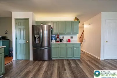 221 Jubilee Drive, Stockertown Boro, PA 18040 - Photo 12
