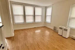 617 School St, Bethlehem, PA 18018 - Photo 2