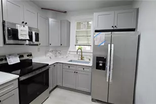 122 N 4th St, Lehighton, PA 18235 - Photo 10