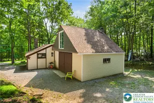 9387 Sherwood Dr, Polk Twp, PA 18058 - Photo 2