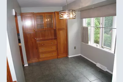 301 Carver Drive, Bethlehem City, PA 18017 - Photo 12
