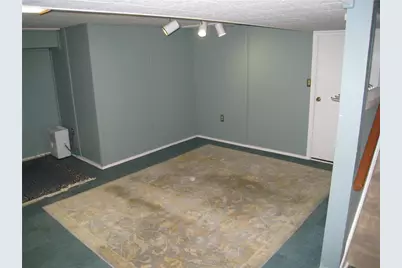 301 Carver Drive, Bethlehem City, PA 18017 - Photo 32