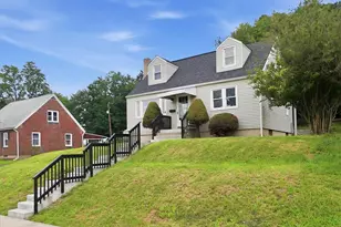 227 E Cumberland St, Allentown City, PA 18103 - Photo 2