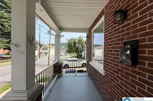 712 N Bishopthorpe St, Fountain Hill Boro, PA 18015 - Photo 2