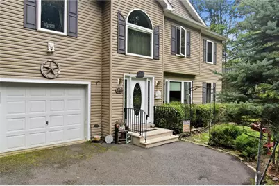 110 Aaron Drive, Tobyhanna Twp, PA 18347 - Photo 4