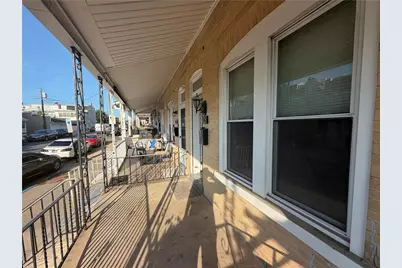 928 W Washington Street, Allentown City, PA 18102 - Photo 2