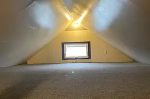 2434 Sycamore St, Wilson Boro, PA 18042 - Photo 10