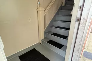 2434 Sycamore St, Wilson Boro, PA 18042 - Photo 12
