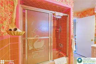 107 N Robinson Ave, Pen Argyl Boro, PA 18072 - Photo 56