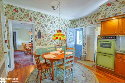 107 N Robinson Avenue, Pen Argyl Boro, PA 18072 - Photo 22