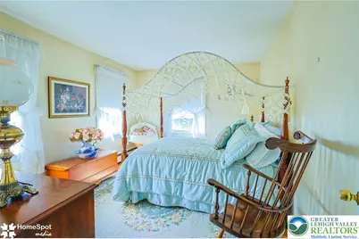 107 N Robinson Avenue, Pen Argyl Boro, PA 18072 - Photo 52