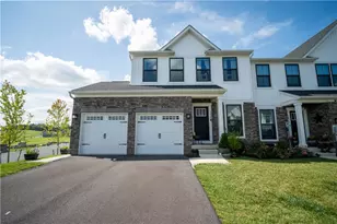 1020 Watson Ct, Upper Macungie Township, PA 18051 - Photo 12