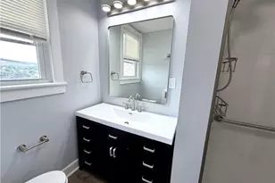 700 Wolf Ave, Easton, PA 18042 - Photo 12