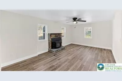 3331 Walnut Street, Bethlehem Township, PA 18020 - Photo 6