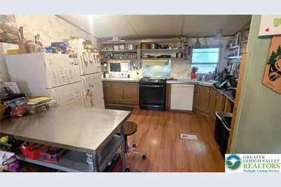7814 Dougherty Drive, Middle Smithfield, PA 18302 - Photo 4