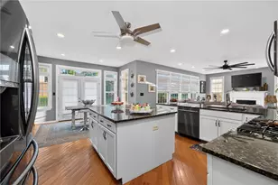 4205 Shadowstone Dr, Easton, PA 18040 - Photo 10