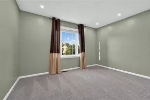 4205 Shadowstone Dr, Easton, PA 18040 - Photo 32