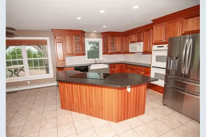 2202 High Meadow Road, Springfield Twp, PA 18036 - Photo 10