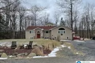 1016 Overlook Trl, , PA 18445 - Photo 2