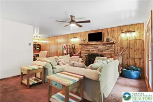 1022 Hilltop Dr, Newfoundland, PA 18445 - Photo 10