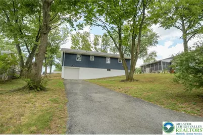 554 S 6th Street, Hamburg Boro, PA 19526 - Photo 6