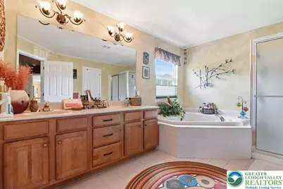 18 Creek Court, Forks Twp, PA 18040 - Photo 52
