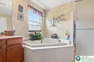 18 Creek Ct, Forks Twp, PA 18040 - Photo 54