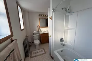 1226 S 9th St, Allentown City, PA 18103 - Photo 10